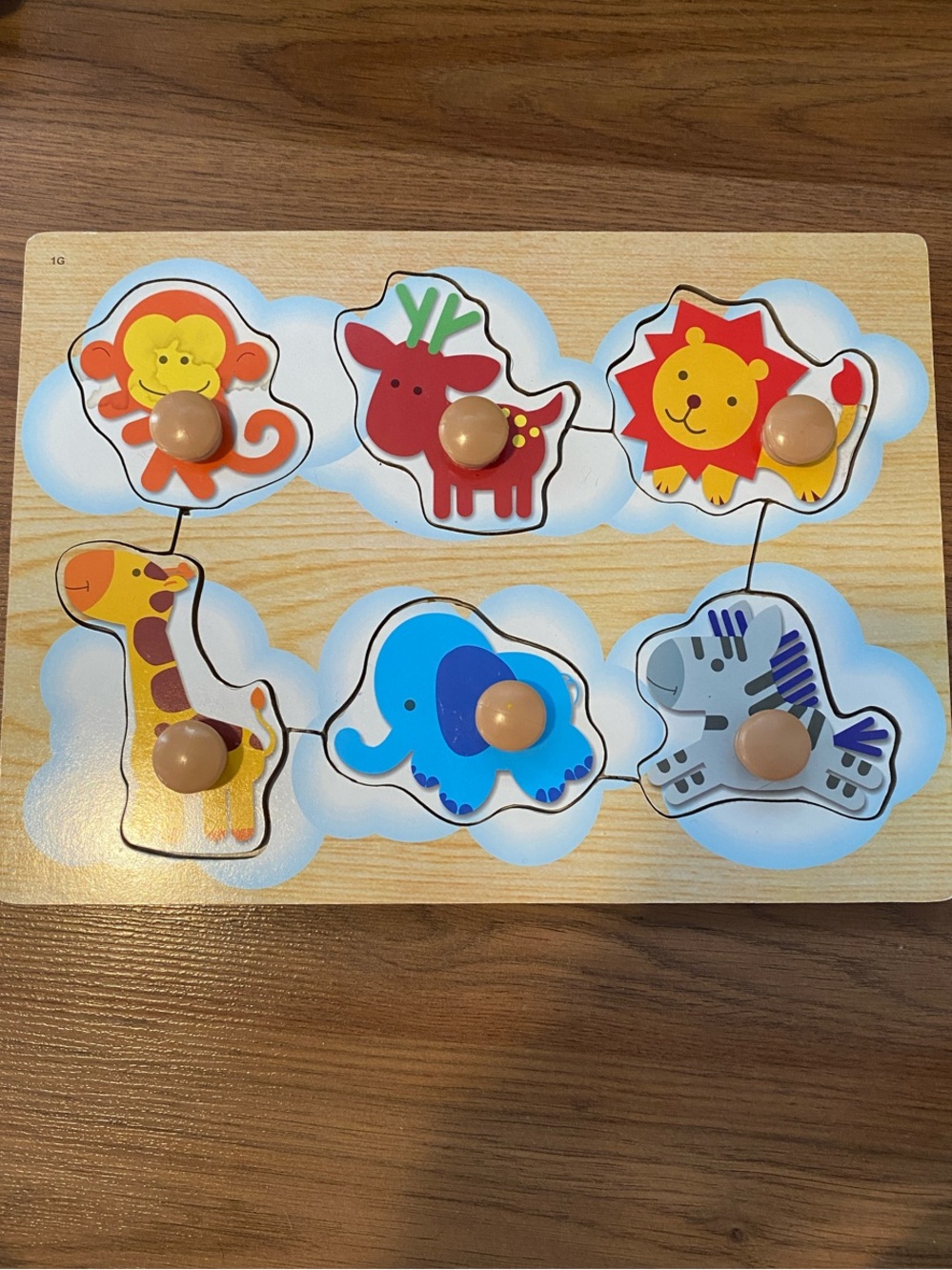 ✨8/$10. Wooden Animal Knob Puzzle.